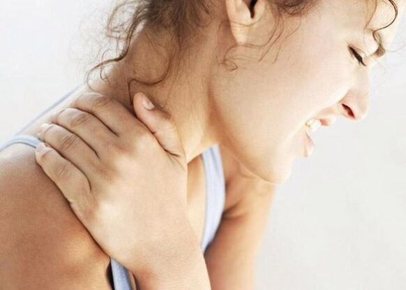 fájdalom a nyaki gerincben osteochondrosissal